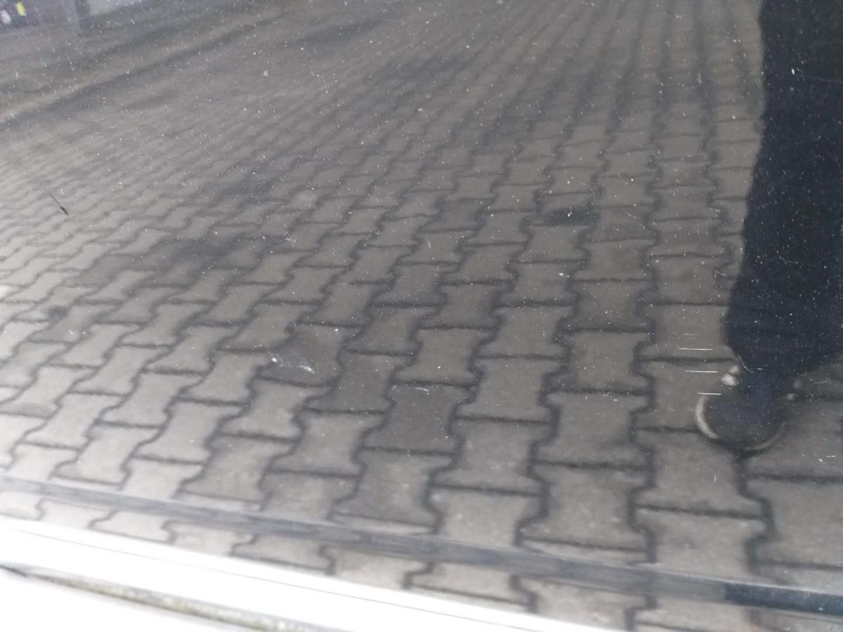 Mitsubishi Outlander 1 original Tür vorn links X42B Black Rohbau Bj.2005